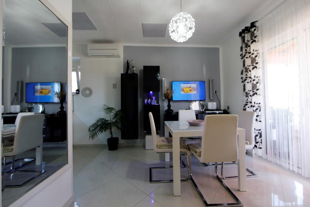 Villa Long Island Luxury Residence, Sali Dugi Otok-Private Parking,Next To Beach 외부 사진